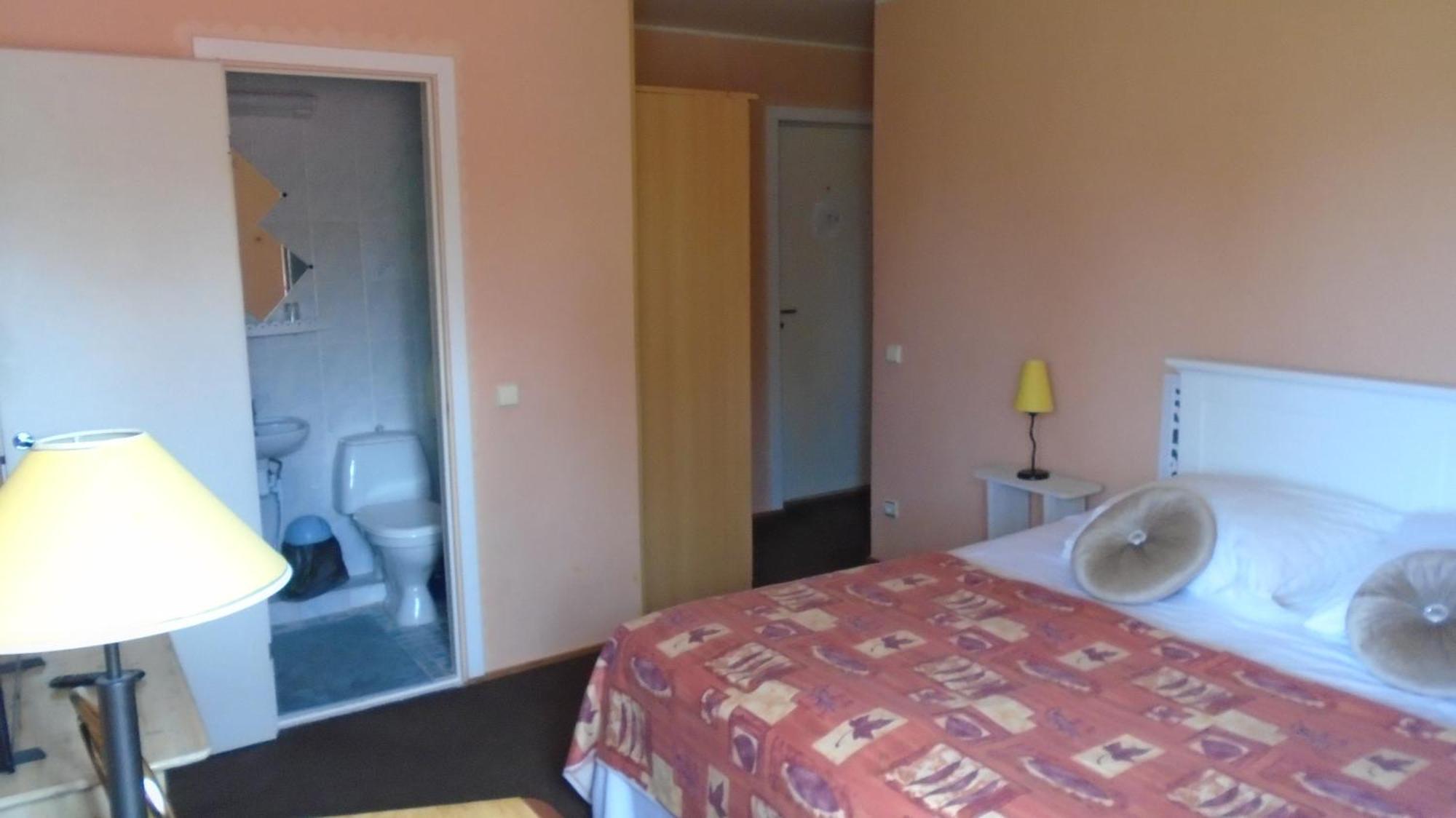 Hotel Getliin Saku ภายนอก รูปภาพ