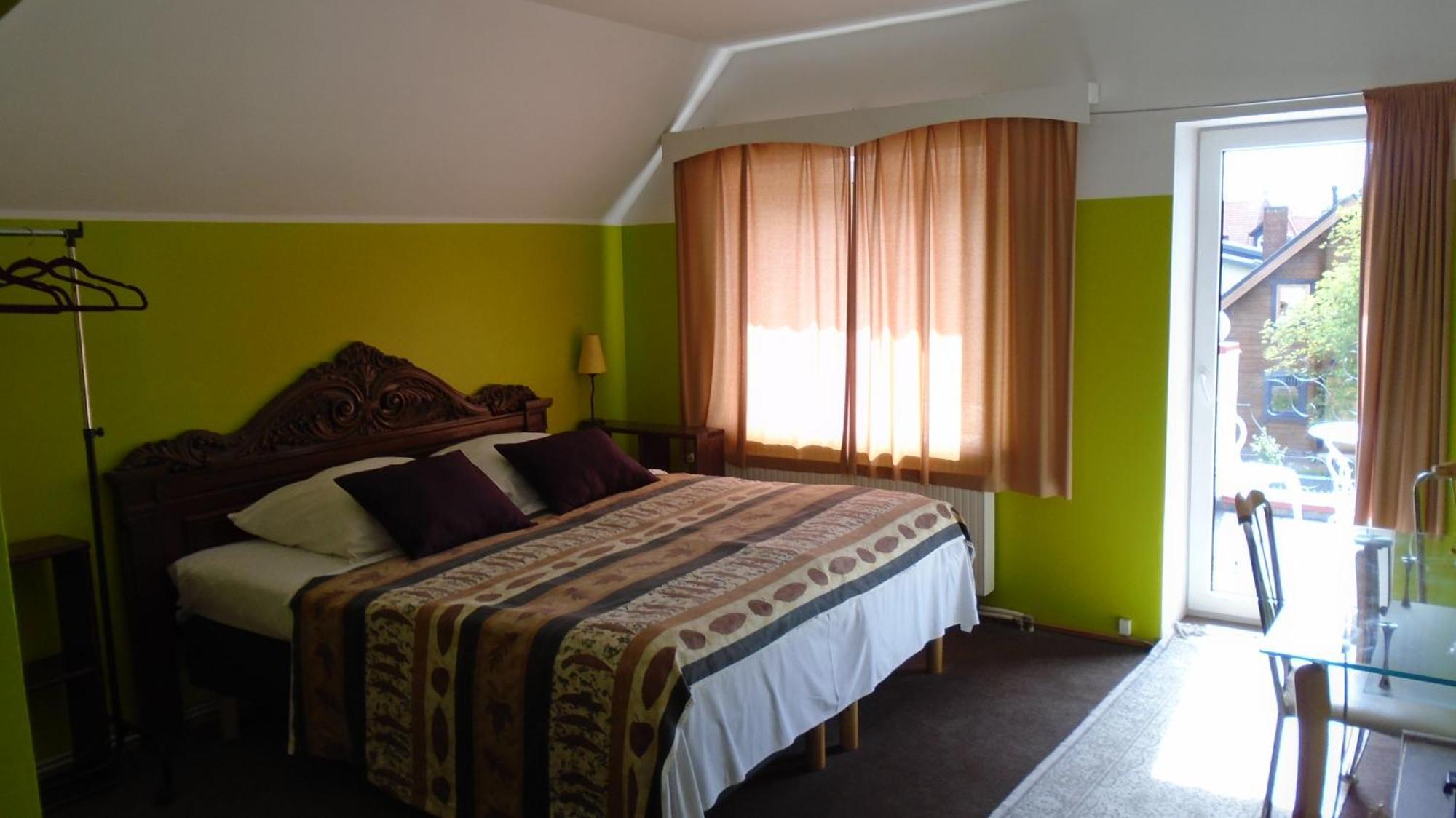 Hotel Getliin Saku ภายนอก รูปภาพ