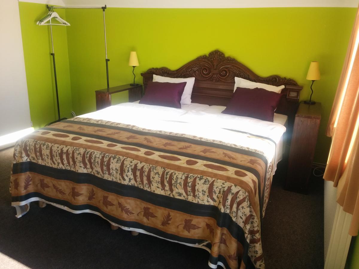 Hotel Getliin Saku ภายนอก รูปภาพ